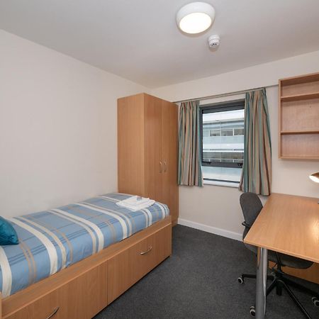 Victoria Lodge - Ucc Summer Beds คอร์ก ภายนอก รูปภาพ