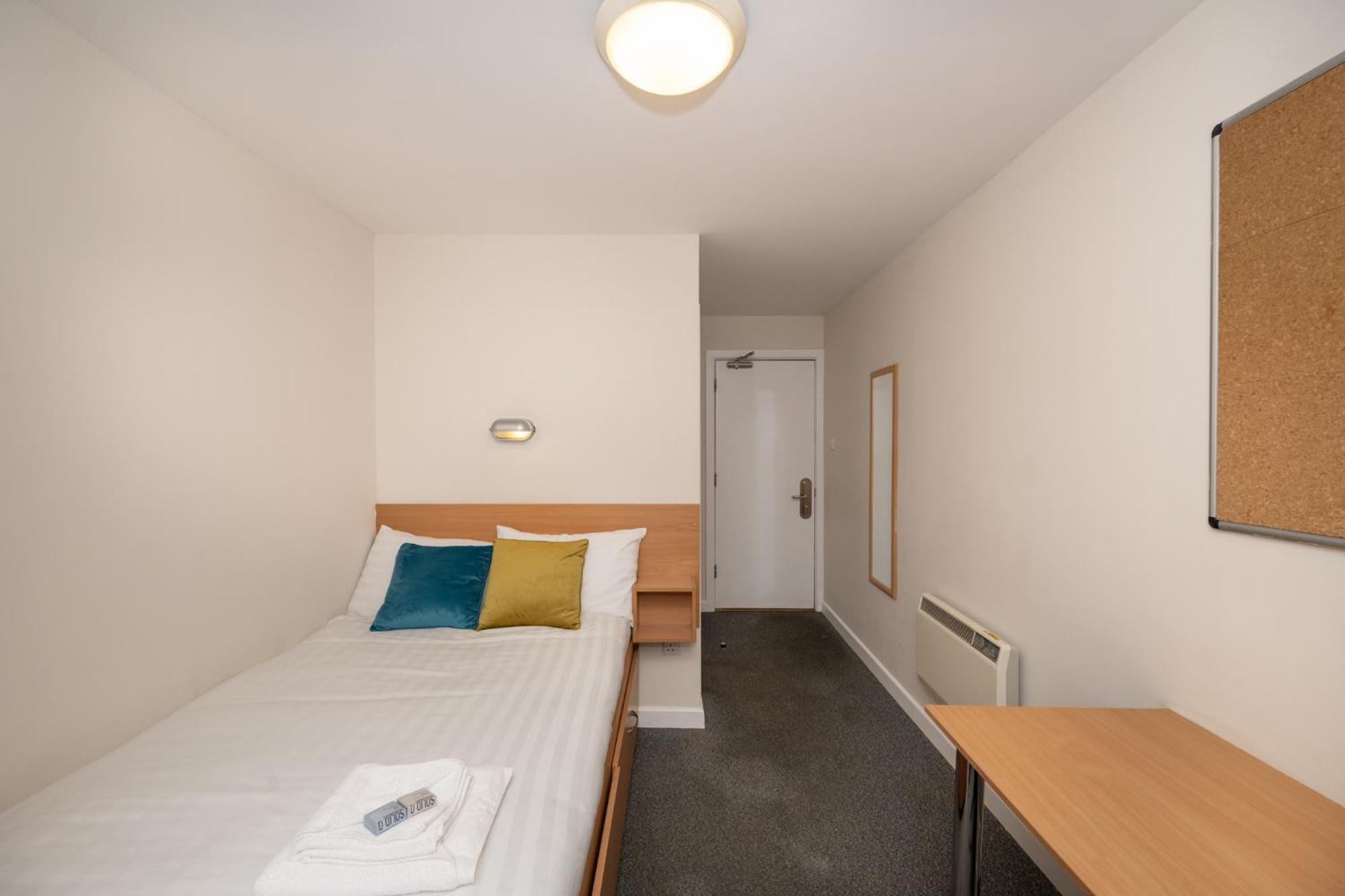 Victoria Lodge - Ucc Summer Beds คอร์ก ภายนอก รูปภาพ